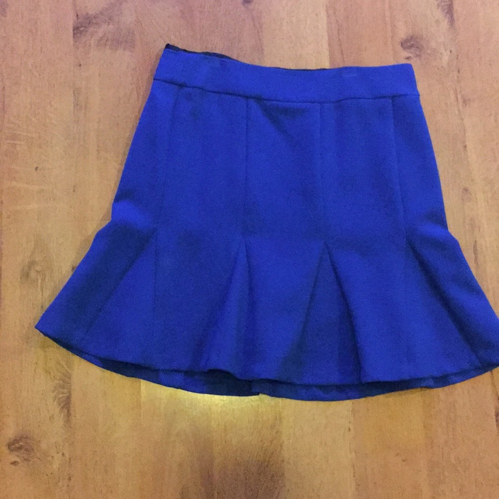 Banana republic flounce skirt